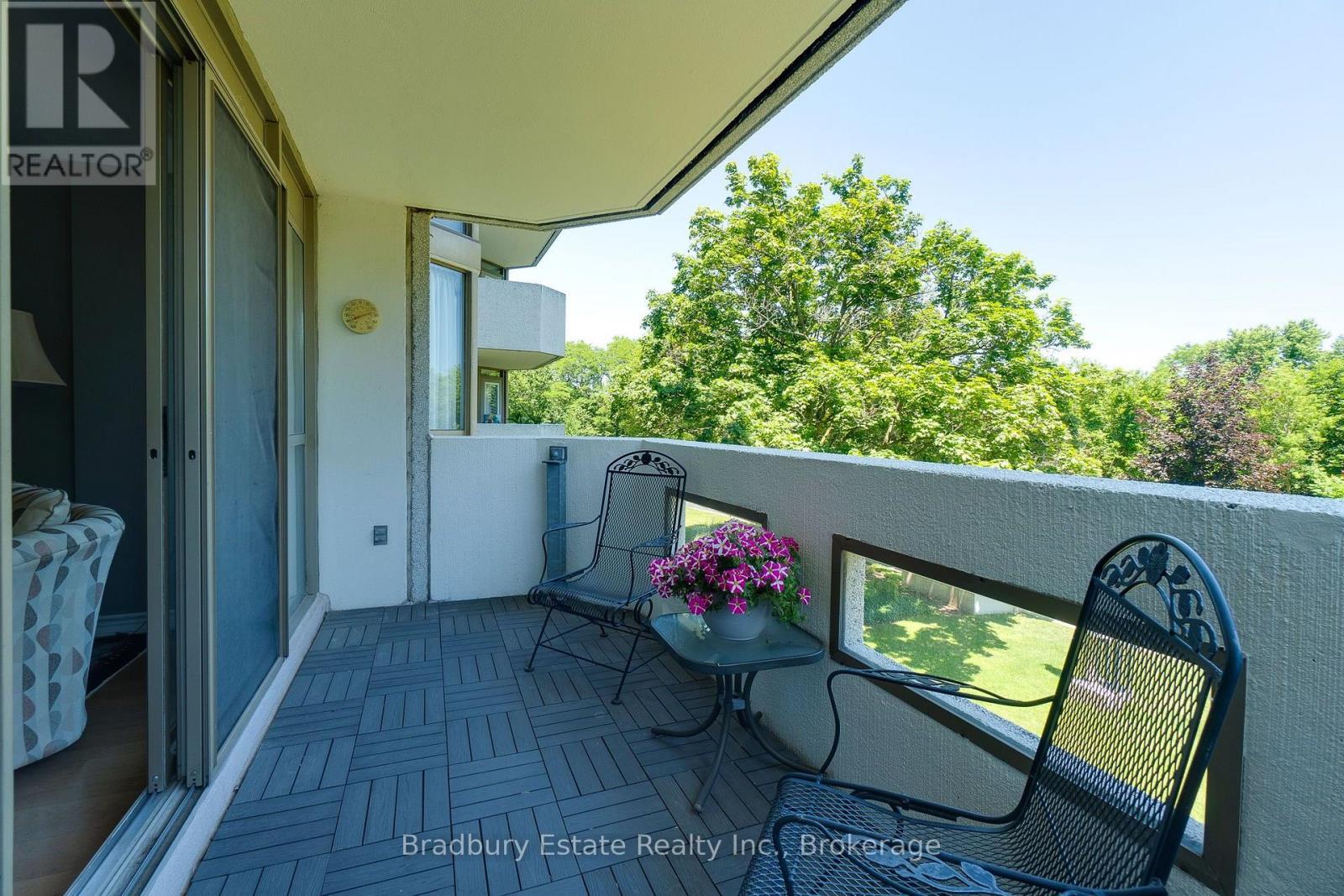 #203 5080 PINEDALE AVENUE N - 19