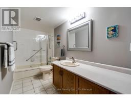 203 - 5080 Pinedale Avenue N, Burlington, ON L7L5V7 Photo 12
