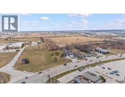 4590 Walker Road, Windsor, ON N8W5V6 Photo 38