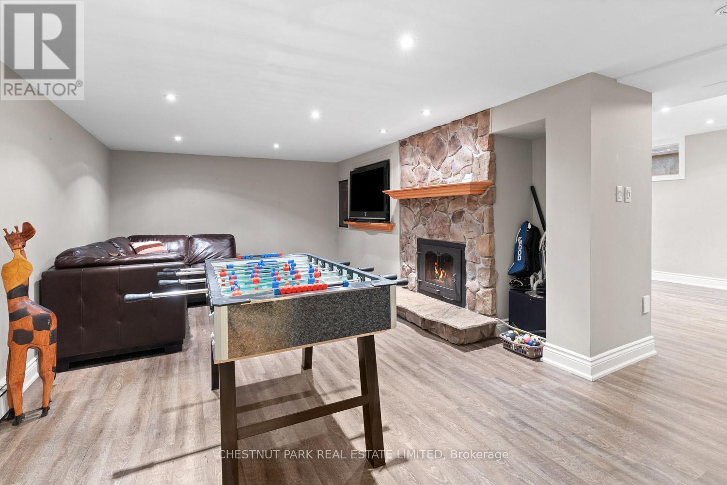 15175 KEELE STREET - 18