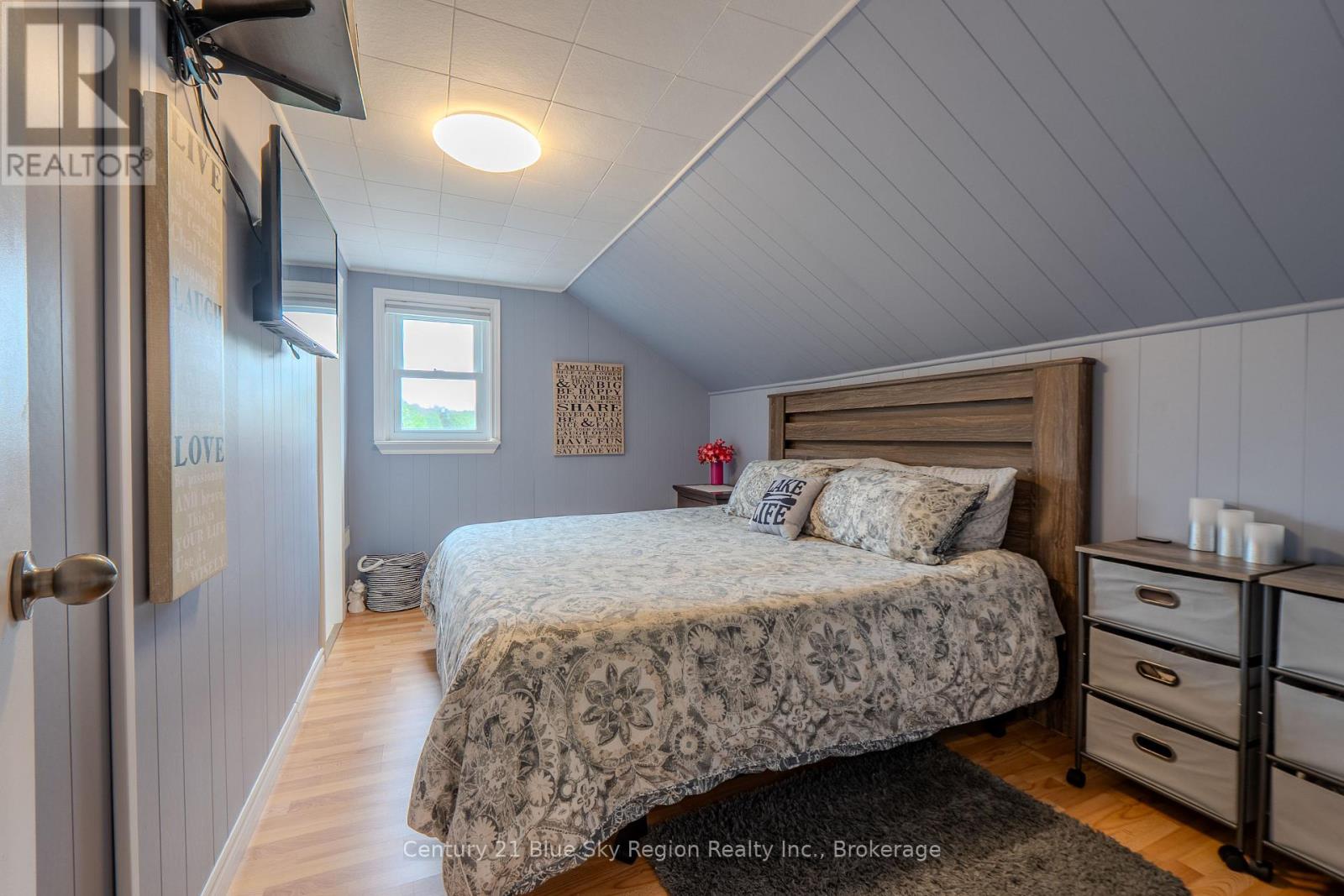 23 SOUTH SHORE ROAD - 18