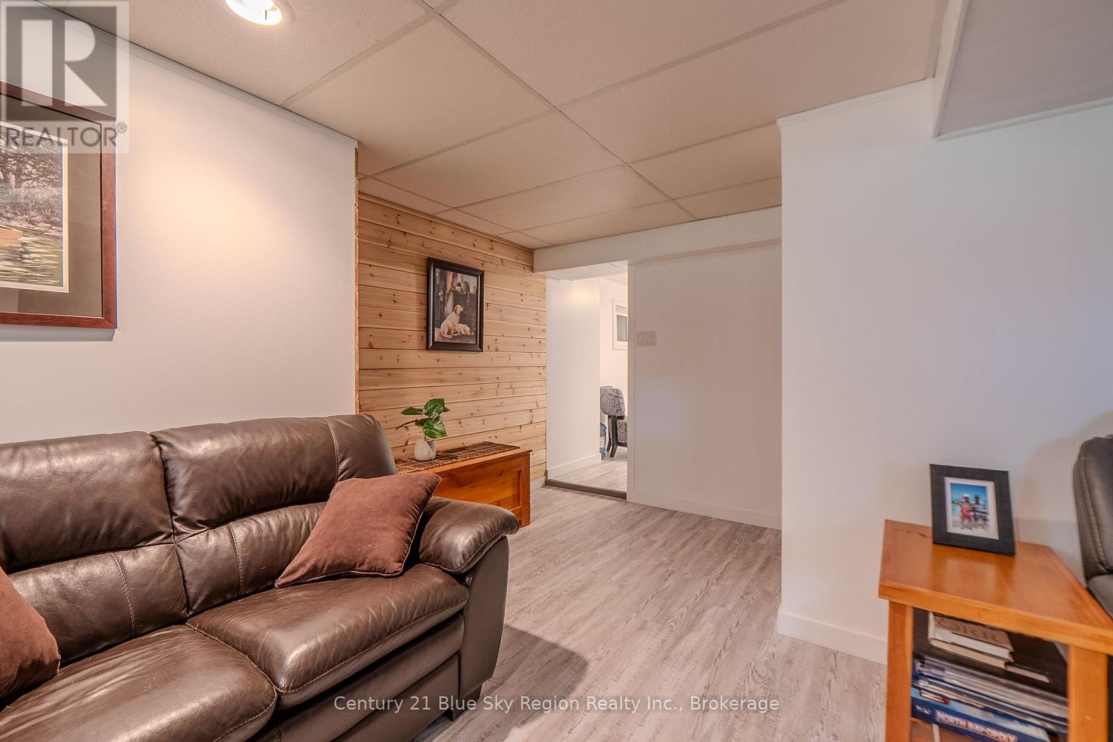 23 SOUTH SHORE ROAD - 29