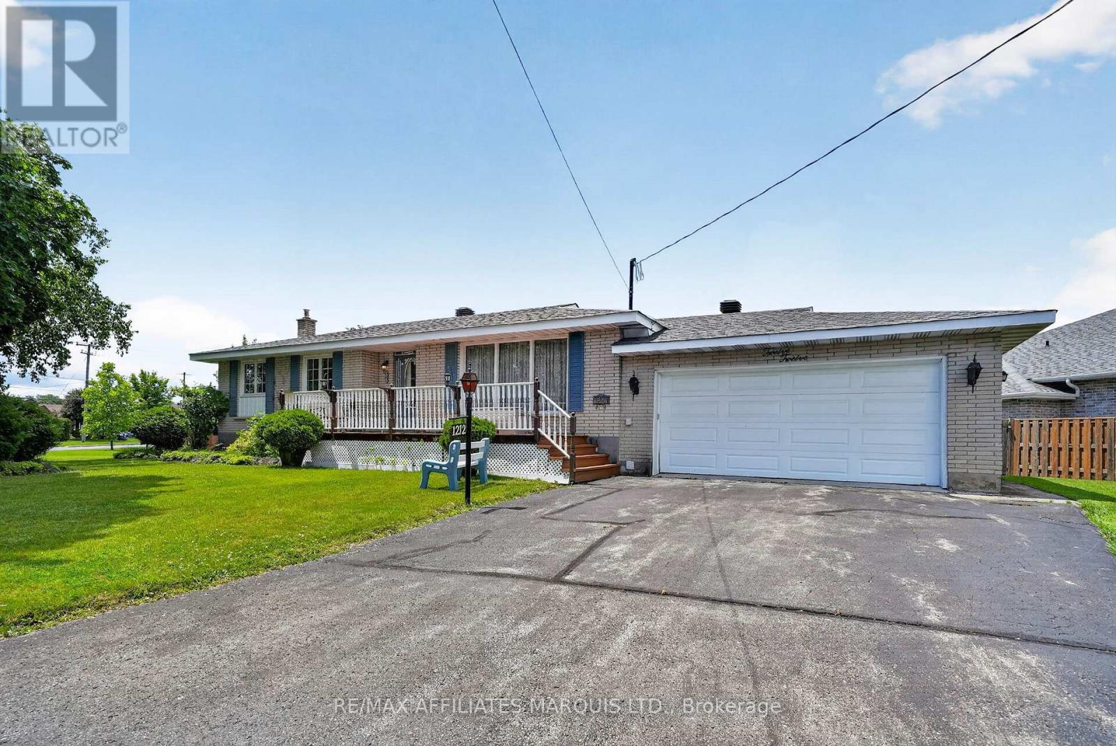 1212 BRODEUR STREET - 2