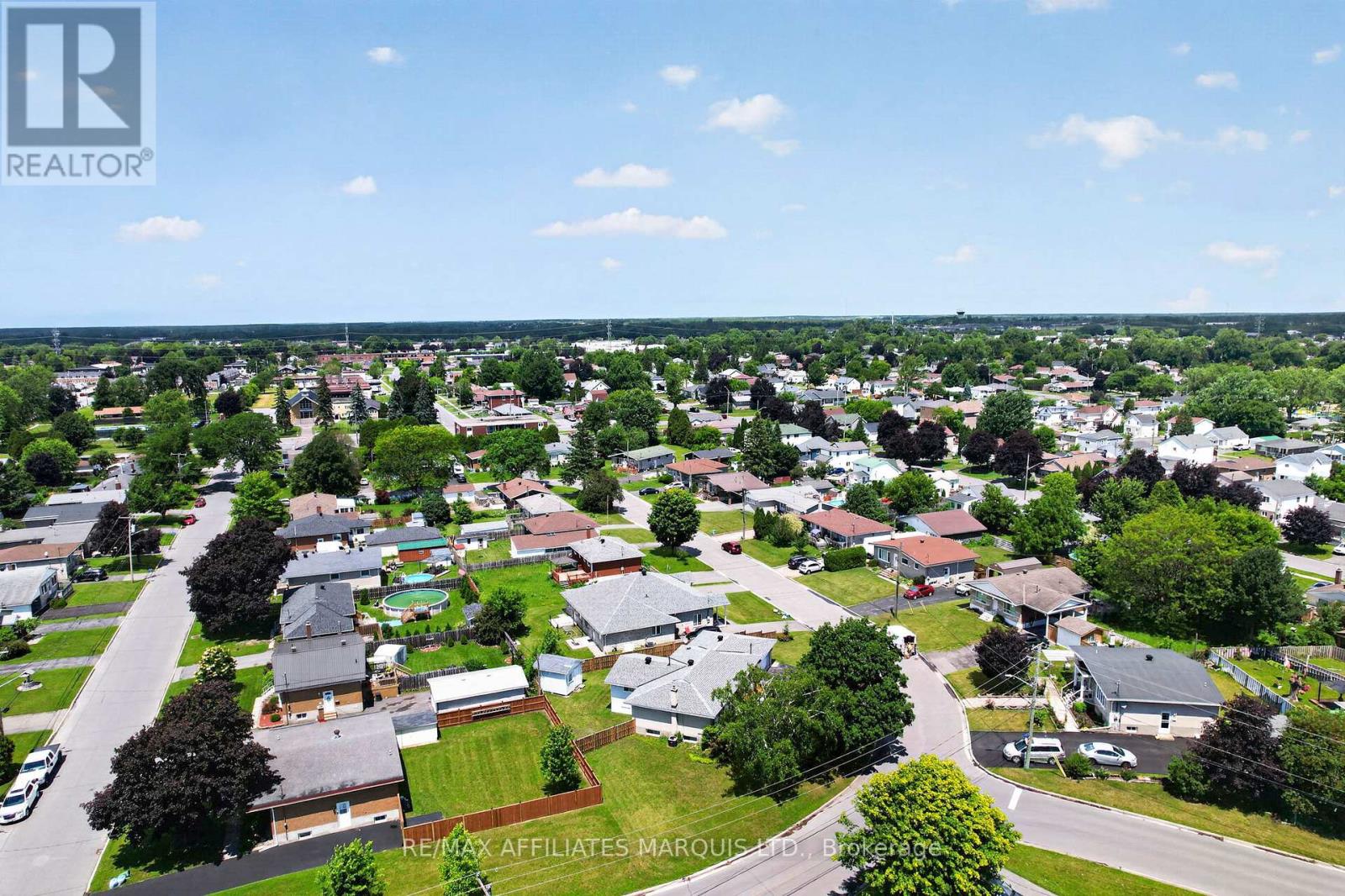 1212 BRODEUR STREET - 37
