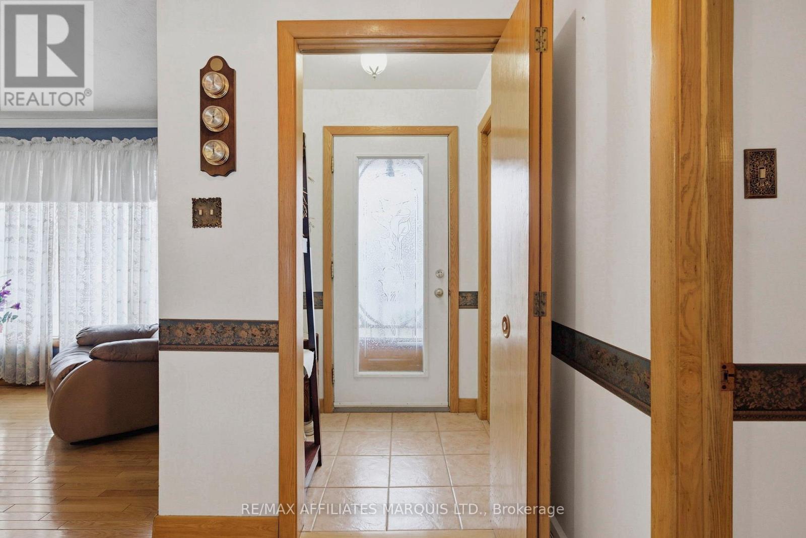 1212 BRODEUR STREET - 5
