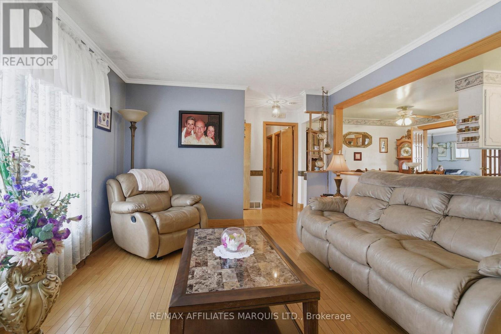 1212 BRODEUR STREET - 9