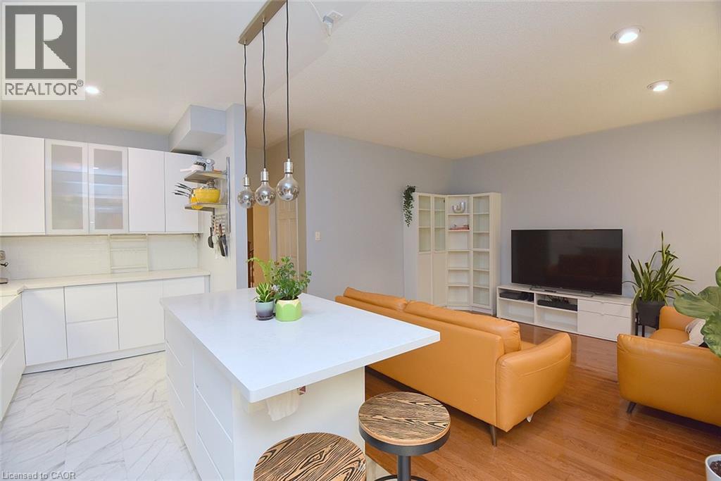 22 MOORE Crescent - 15
