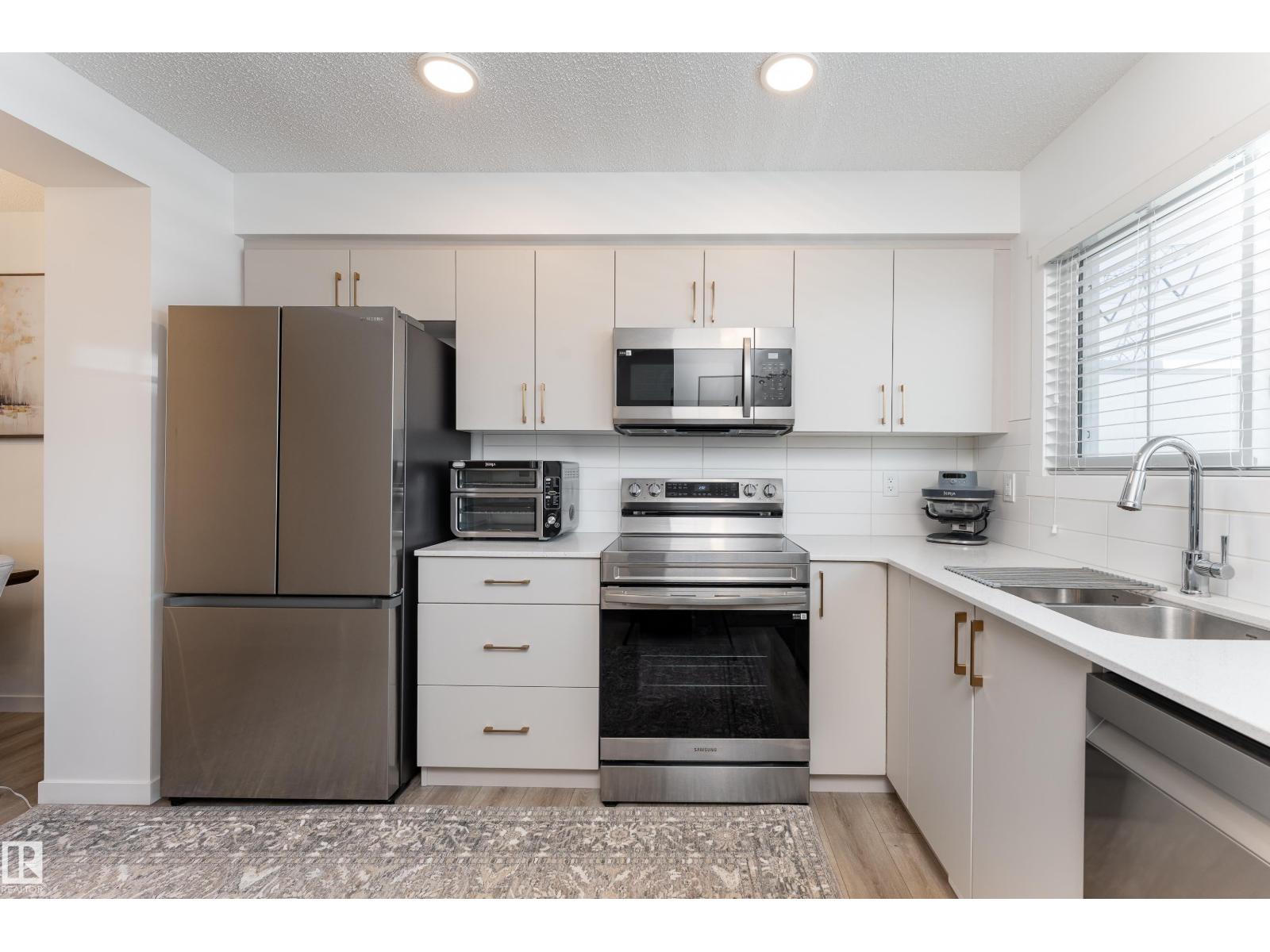 2904 192 ST NW - 19