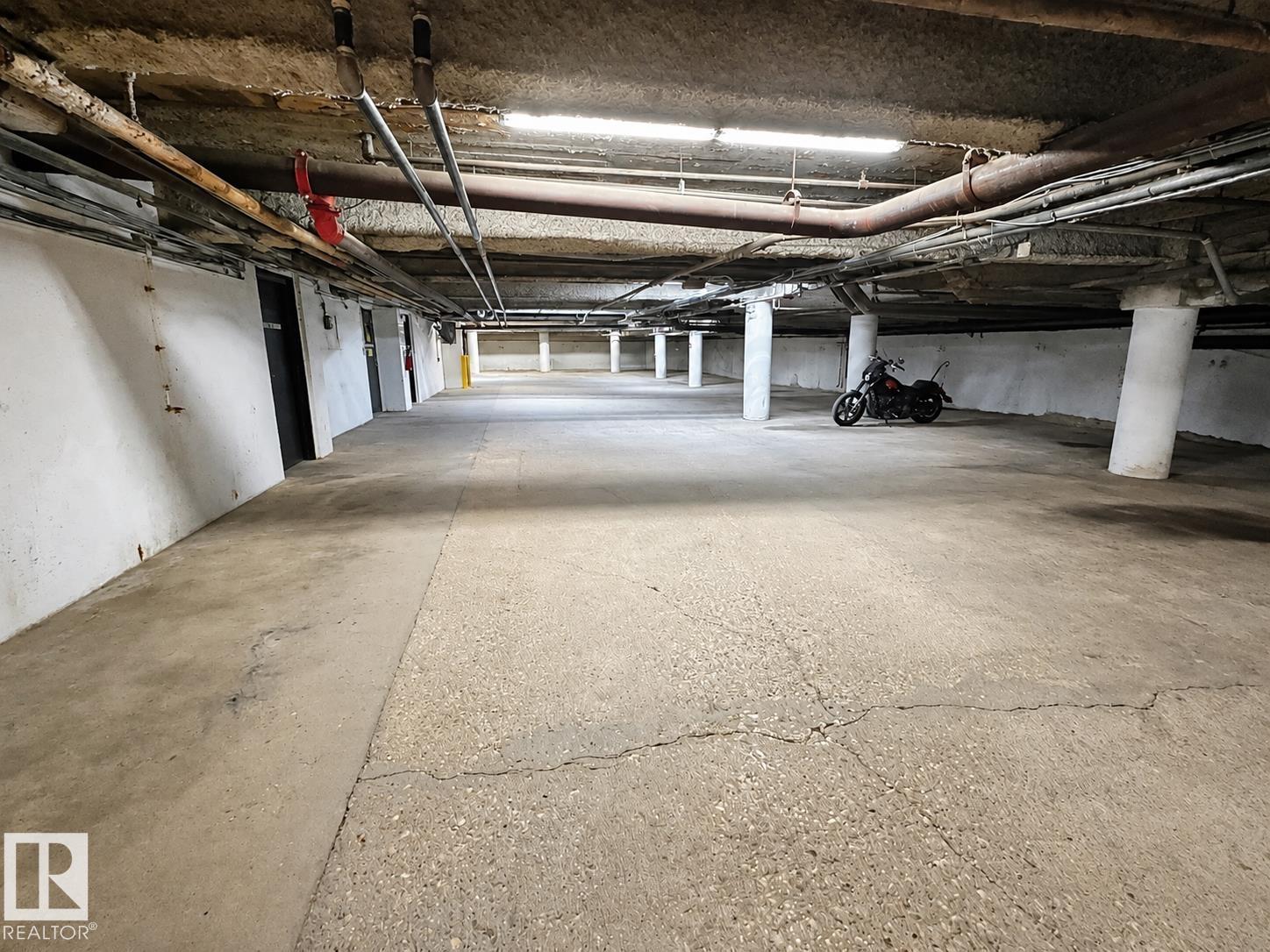 #702 10105 109 ST NW - 42