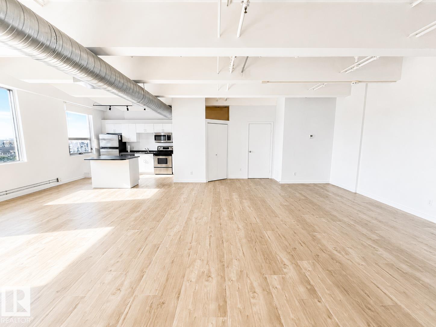 #702 10105 109 ST NW - 16