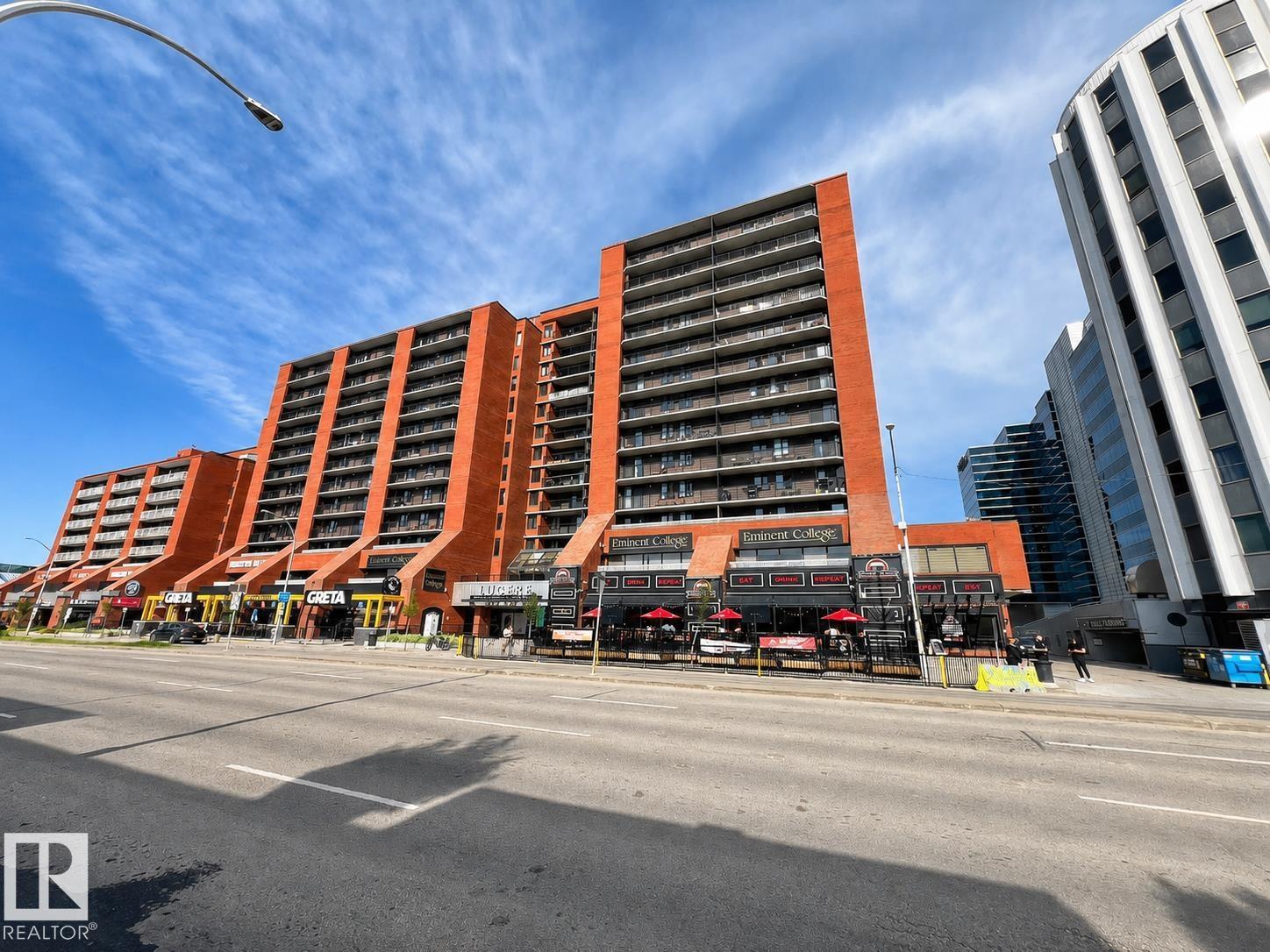 #702 10105 109 ST NW - 52