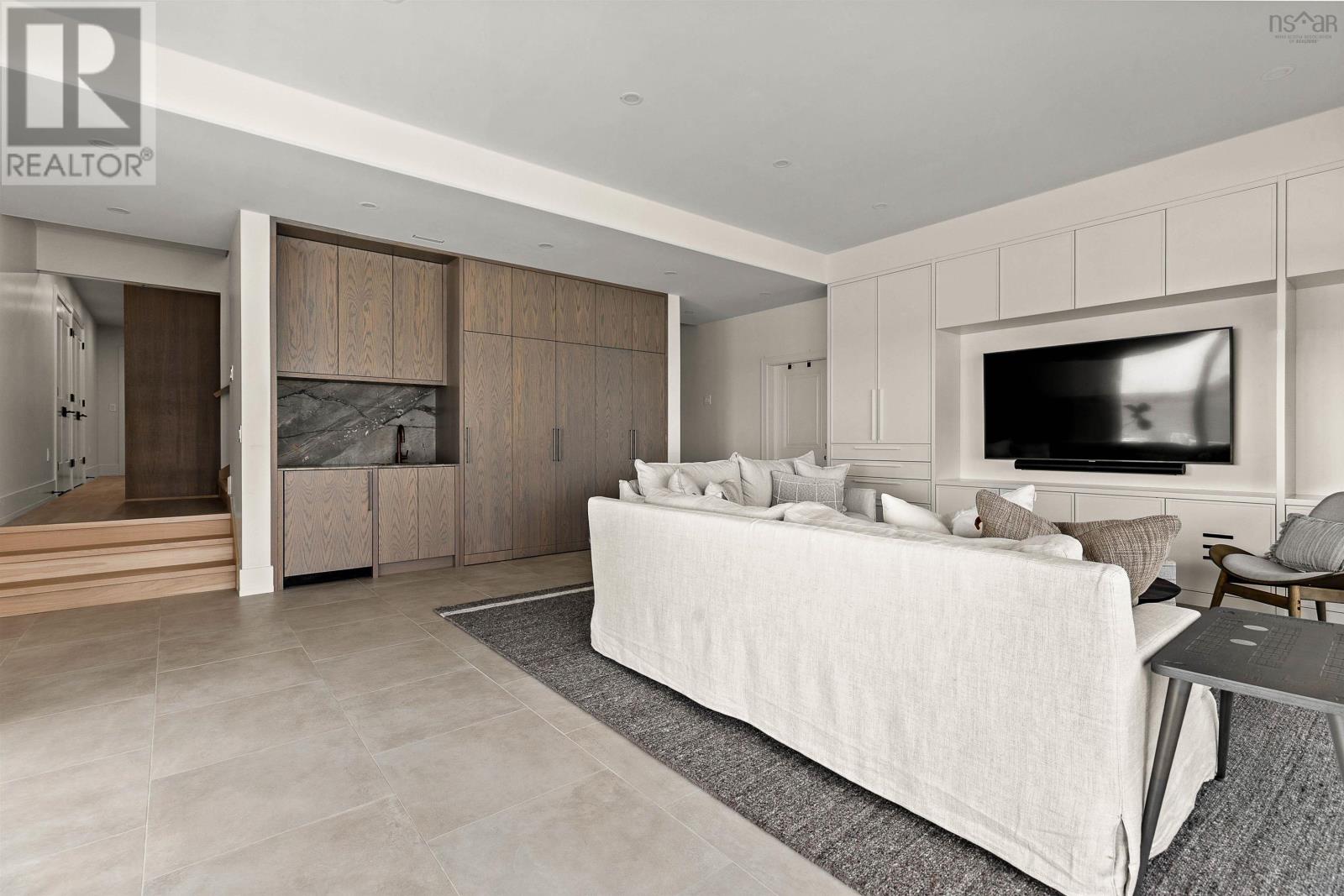 7026 St Margarets Bay Road - 40