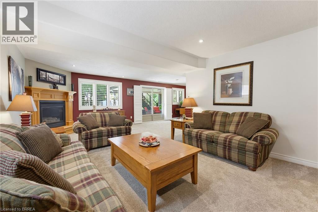 74 COURT Drive - 20