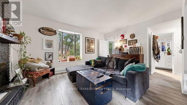 29 WINCHESTER STREET - 12