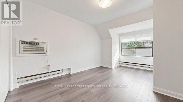 29 WINCHESTER STREET - 29