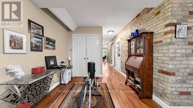 29 WINCHESTER STREET - 42