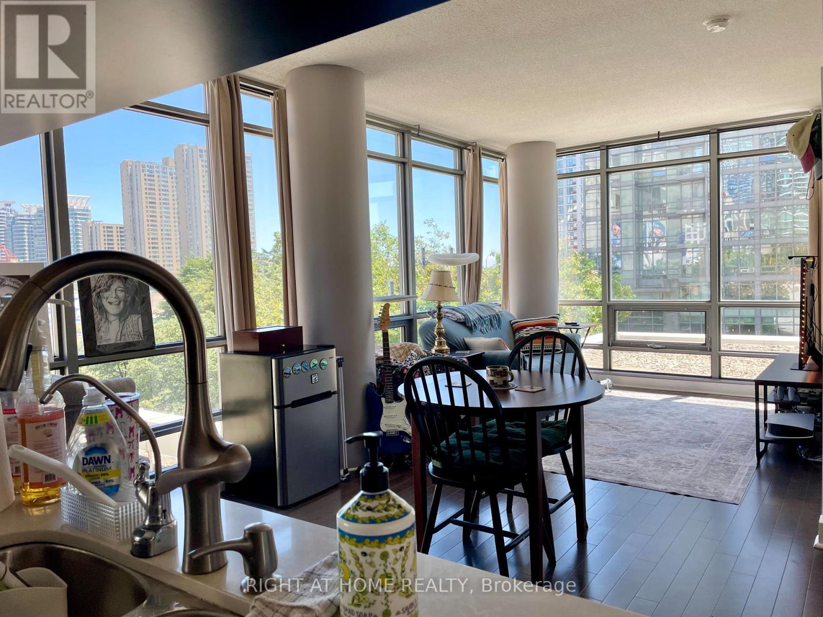 Living/Dining