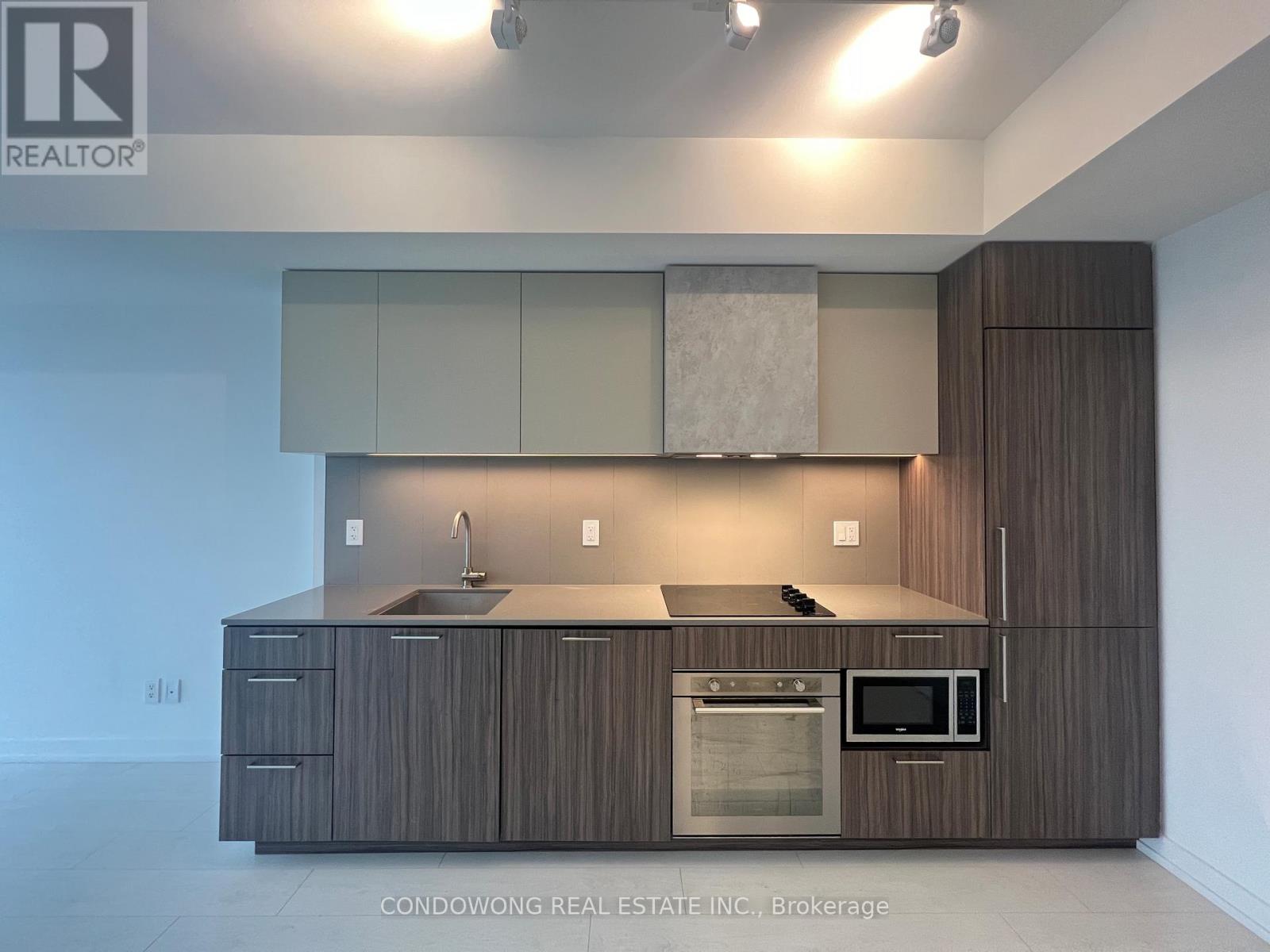 High End Kitchen