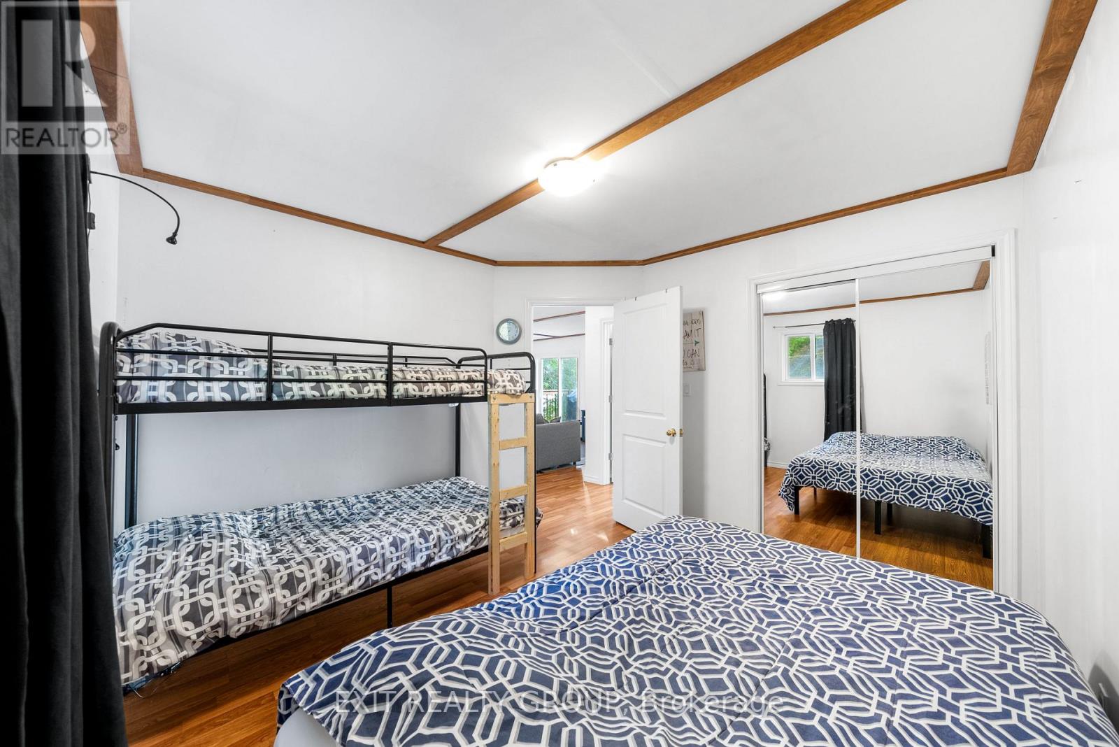 50 CEDAR LANE - 18