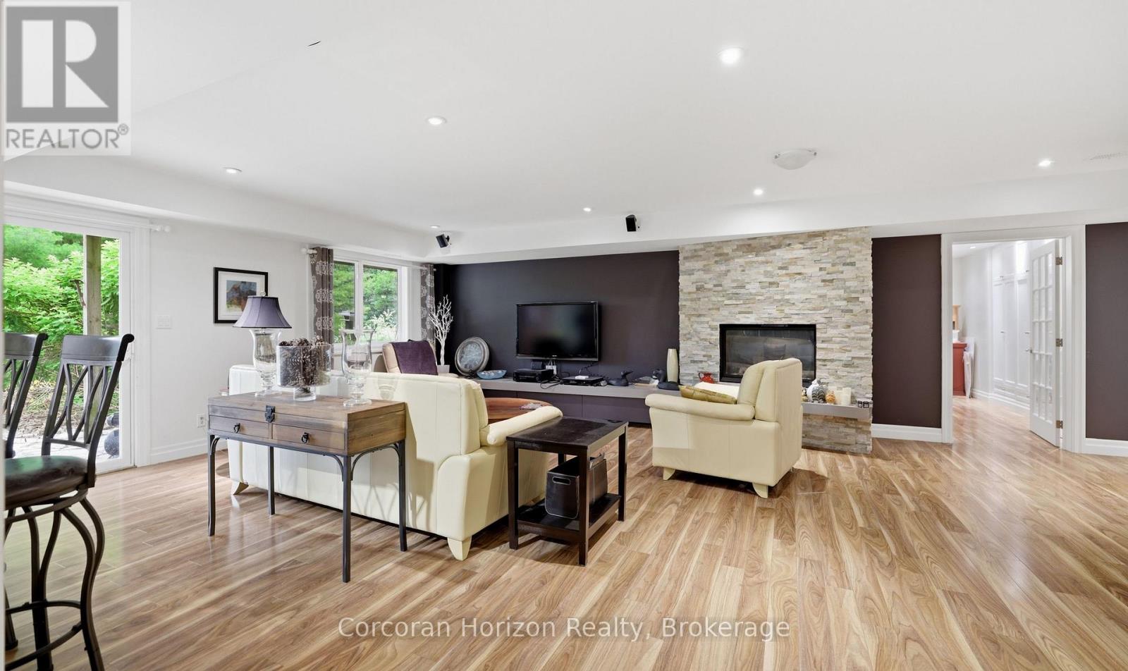 131 WILLIAM STREET - Image 36