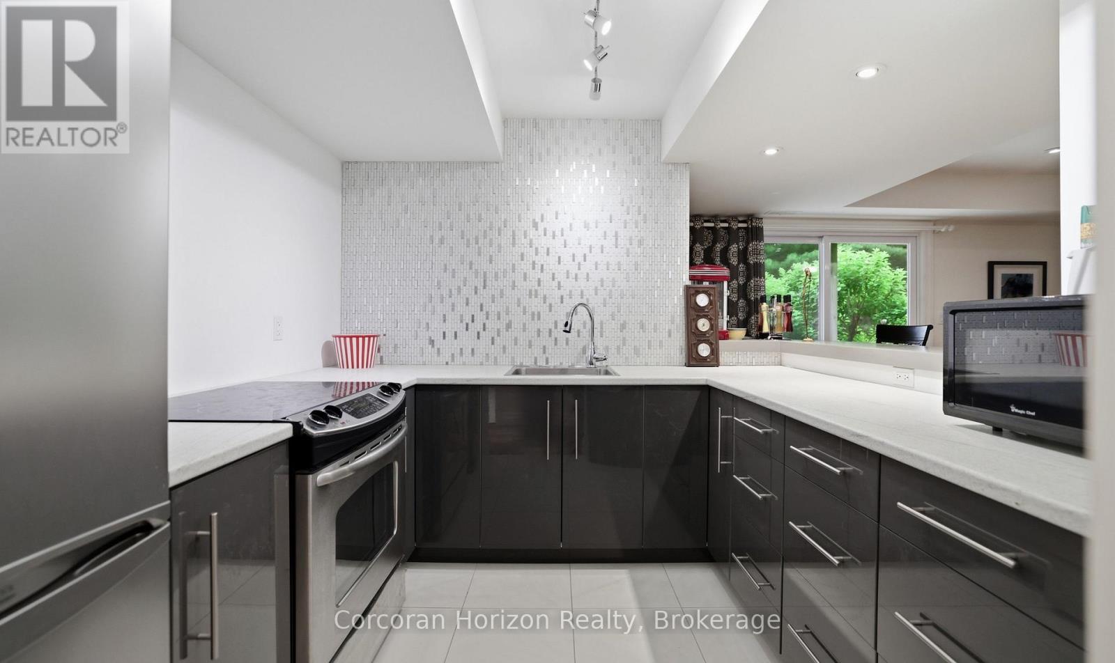 131 WILLIAM STREET - Image 38