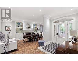 Foyer - 131 William Street, Parry Sound, ON P2A1V9 Photo 16