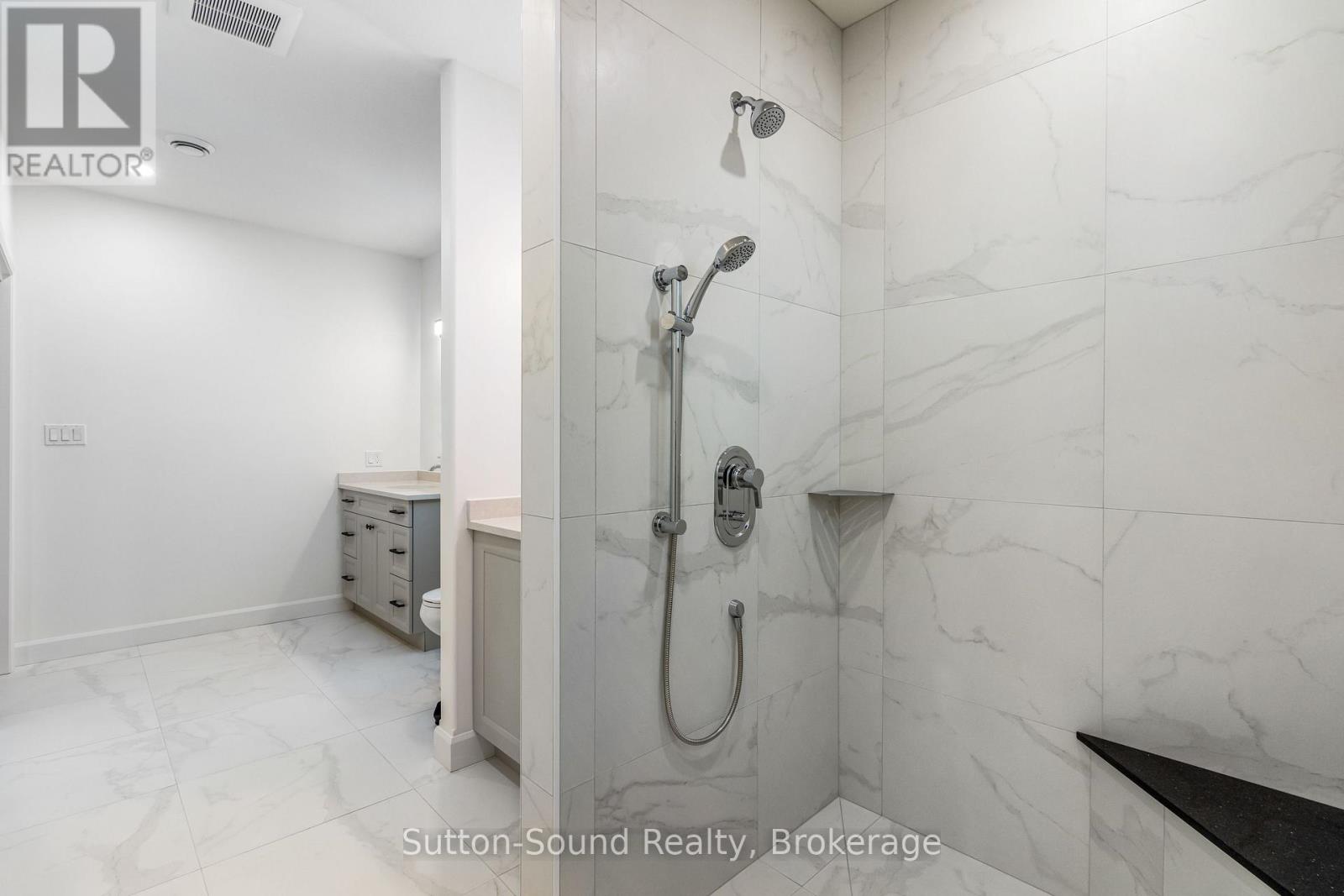 535 #101 ISAAC STREET - 11