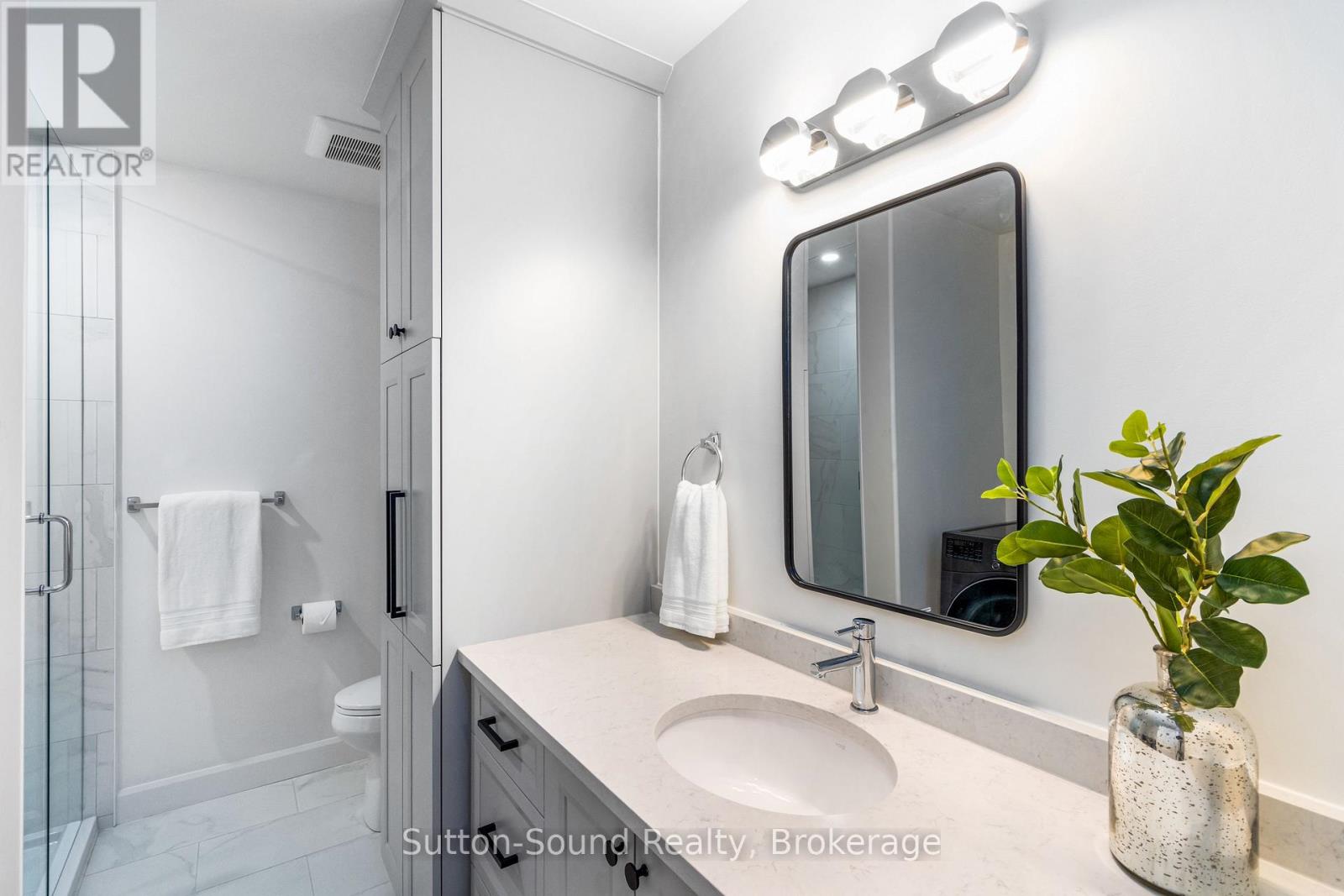 535 #203 Isaac Street — photo 12