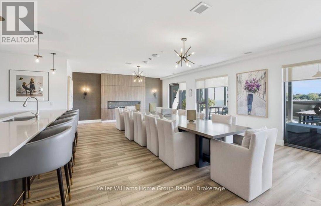 #713 50 GRAND AVENUE S - 17