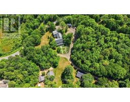 Office - 1040 Walker Lake Drive, Lake Of Bays, ON P1H2J6 Photo 6