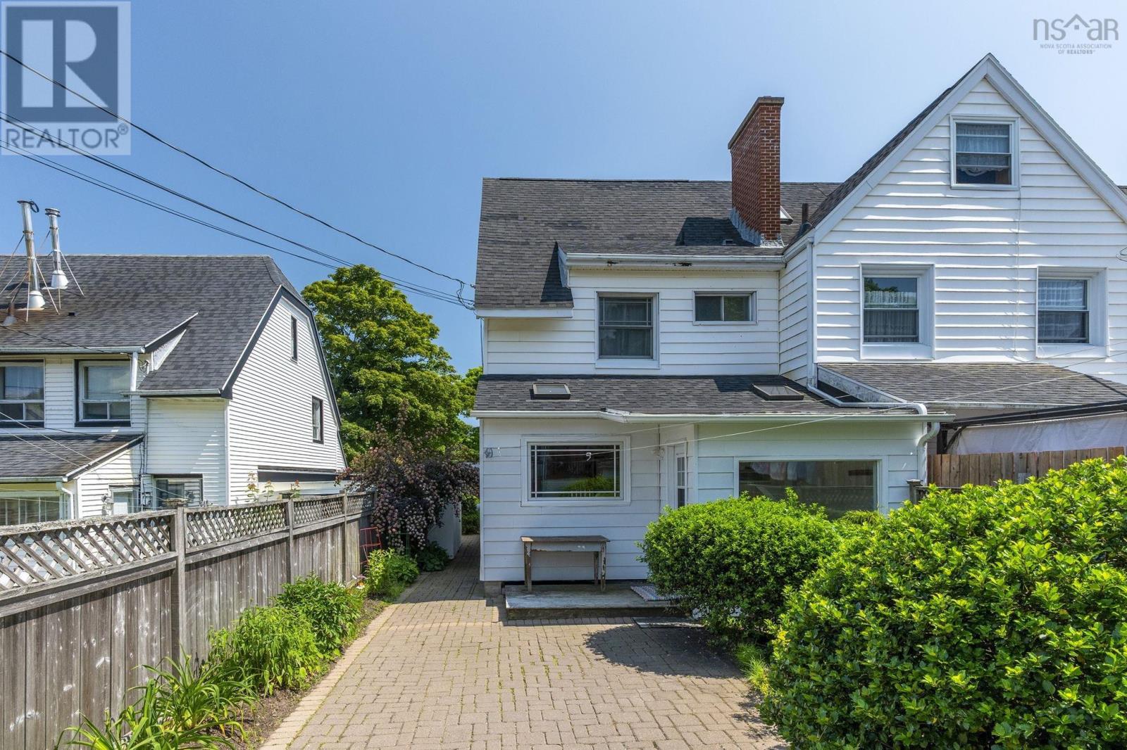 5525 Cabot Place - 3