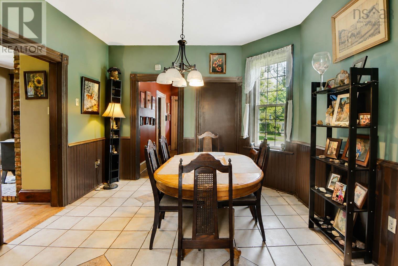 476 Trenton Road - 10