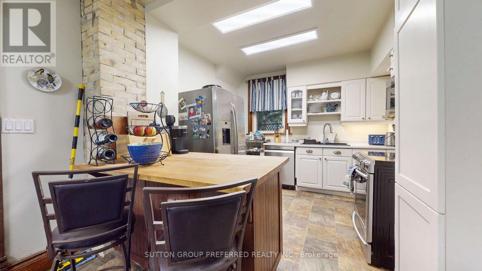 4242 COLONEL TALBOT ROAD - 14