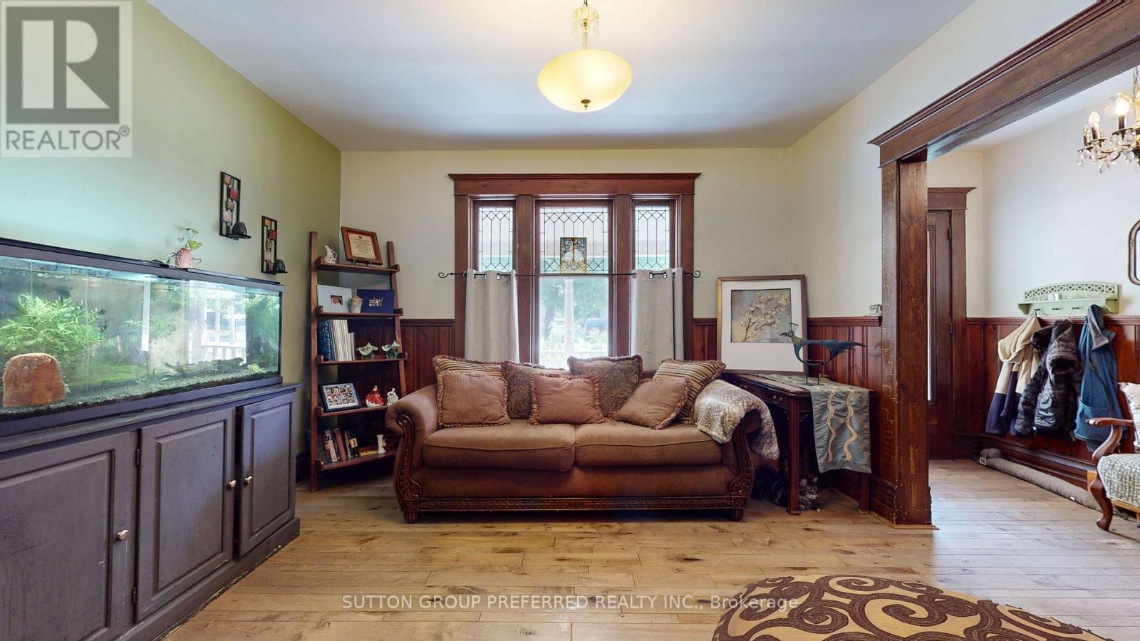 4242 COLONEL TALBOT ROAD - 6
