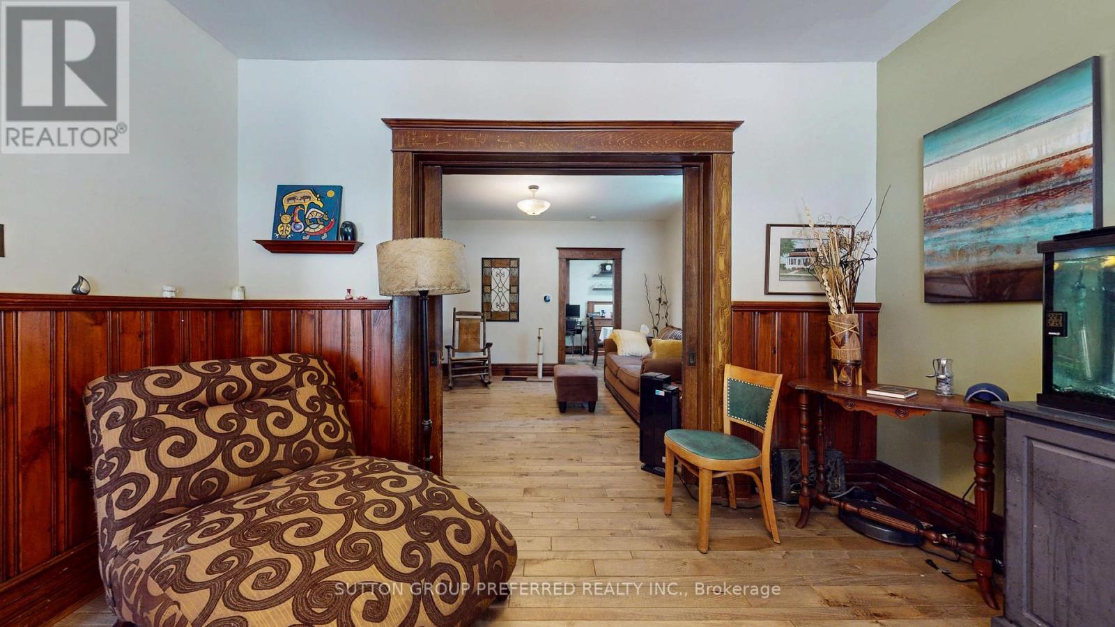 4242 COLONEL TALBOT ROAD - 8