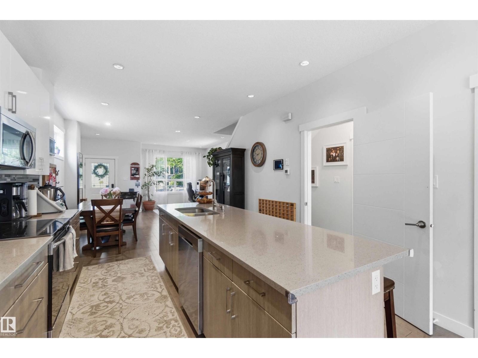 12929 122 ST NW - 23