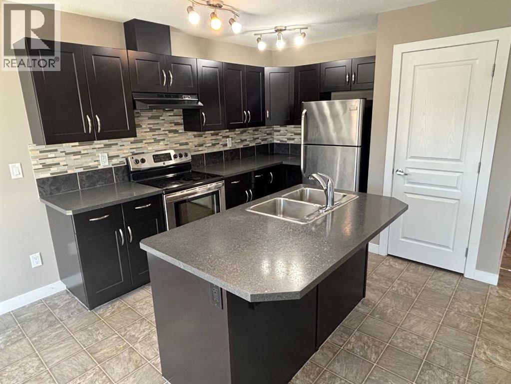 #6 205 Silkstone Road W - 16