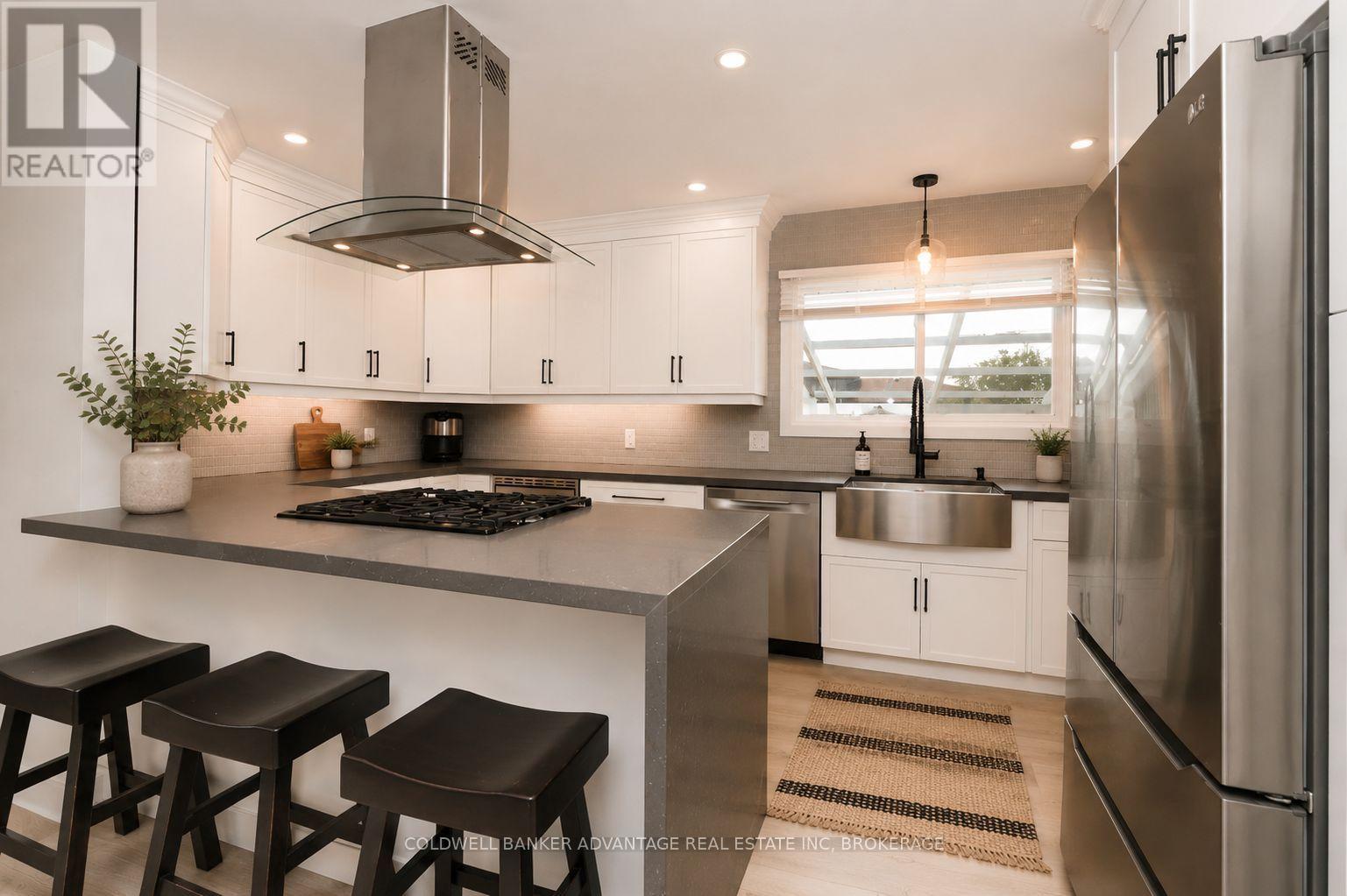 77 BALMORAL AVENUE - 11