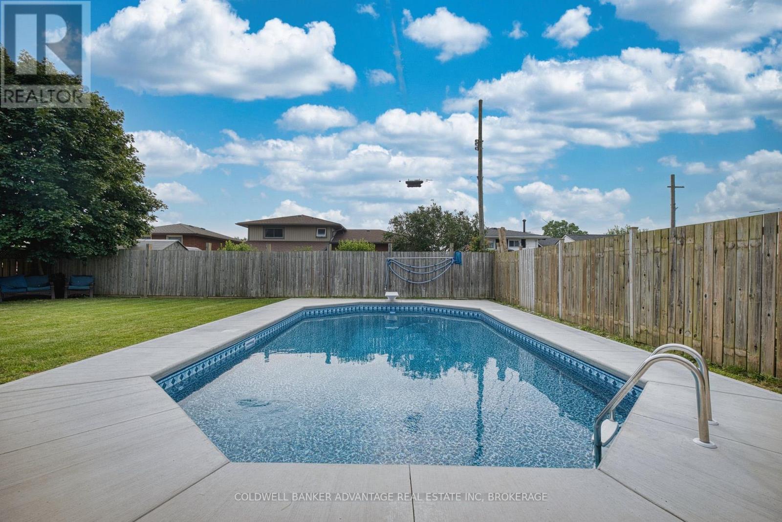 77 BALMORAL AVENUE - 29