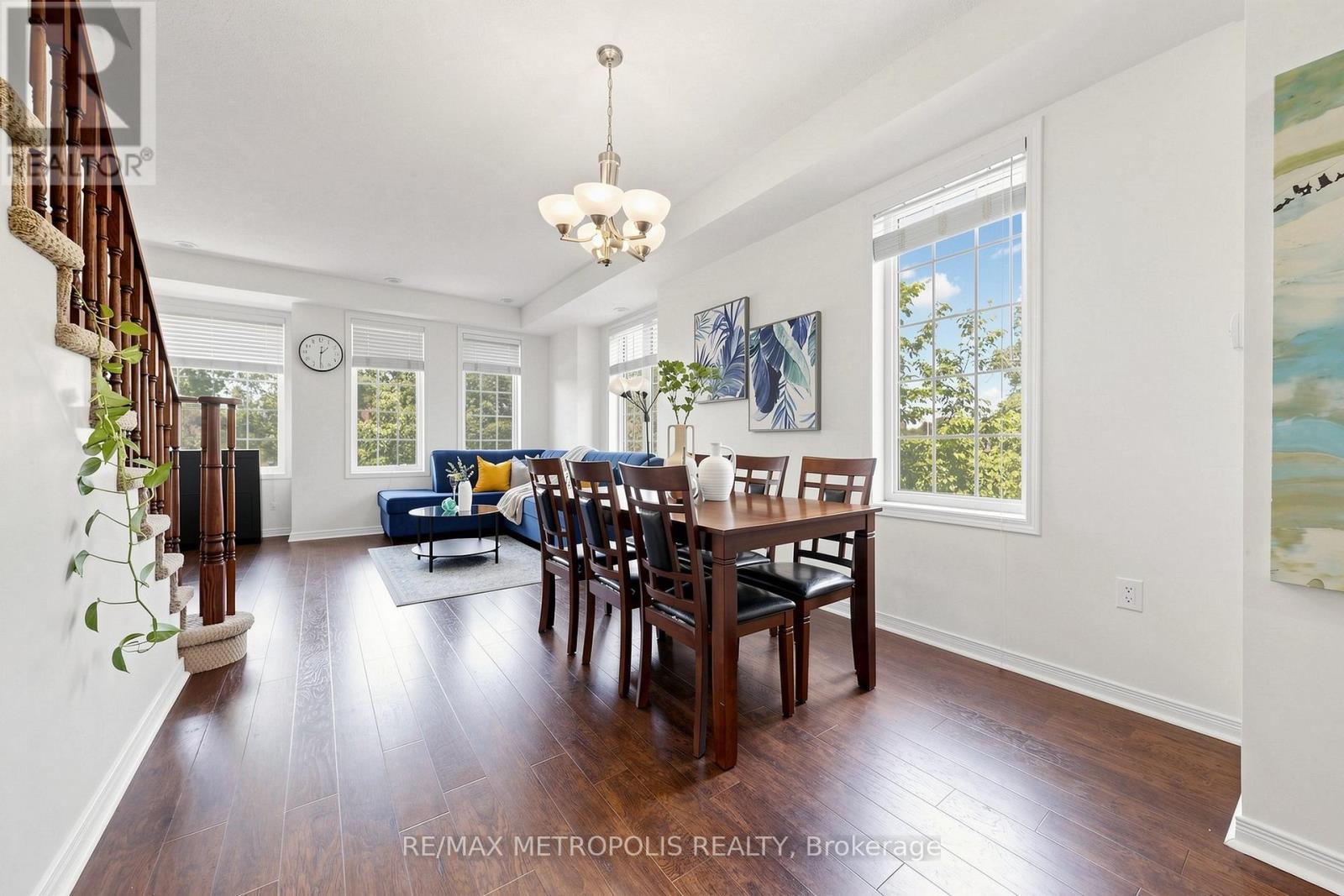 #2 4715 KINGSTON ROAD - 11