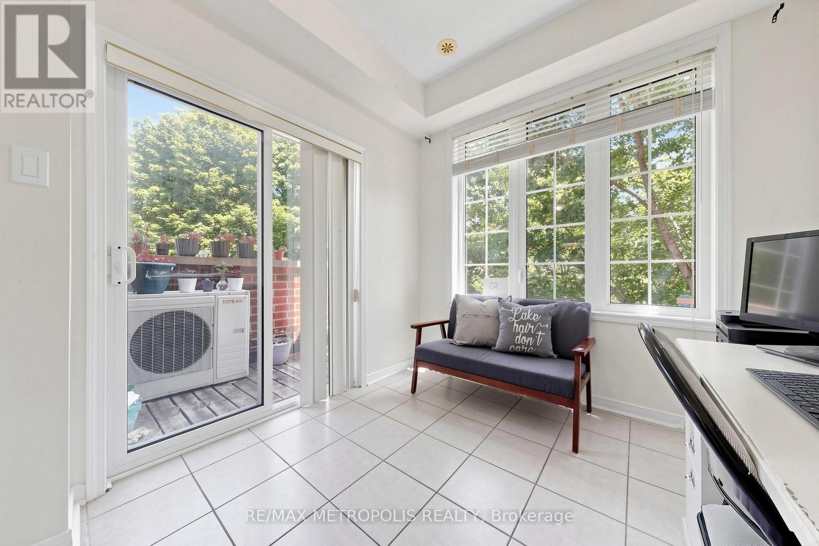 #2 4715 KINGSTON ROAD - 17