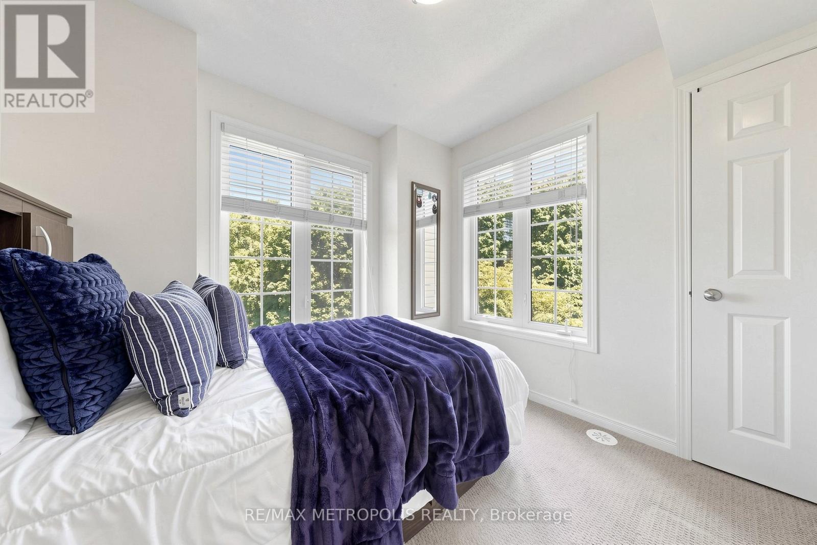 #2 4715 KINGSTON ROAD - Image 24