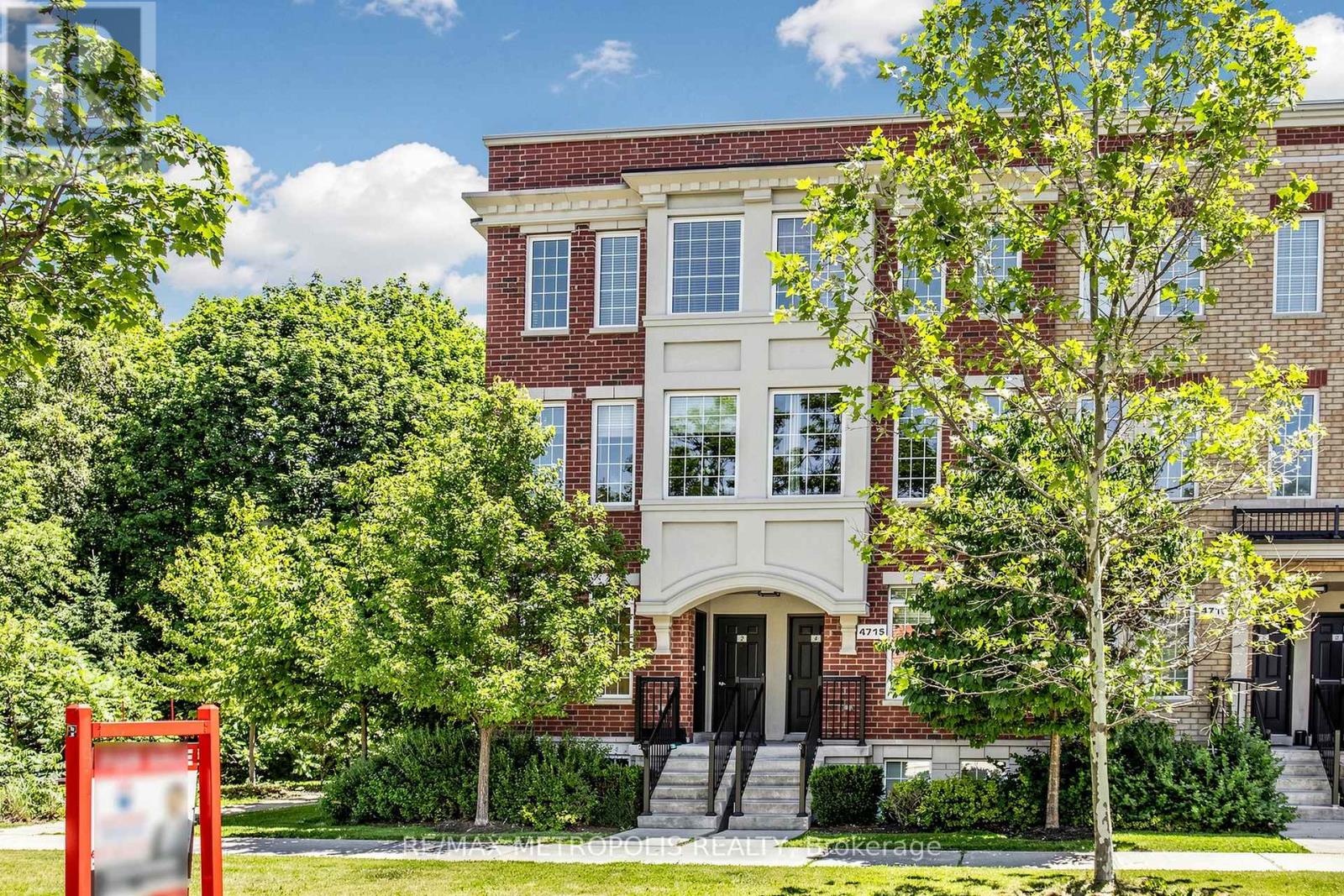 #2 4715 KINGSTON ROAD - 3