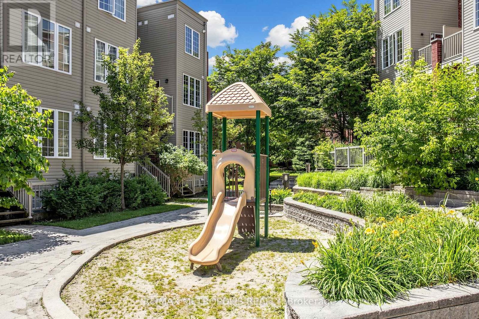 #2 4715 KINGSTON ROAD - Image 30