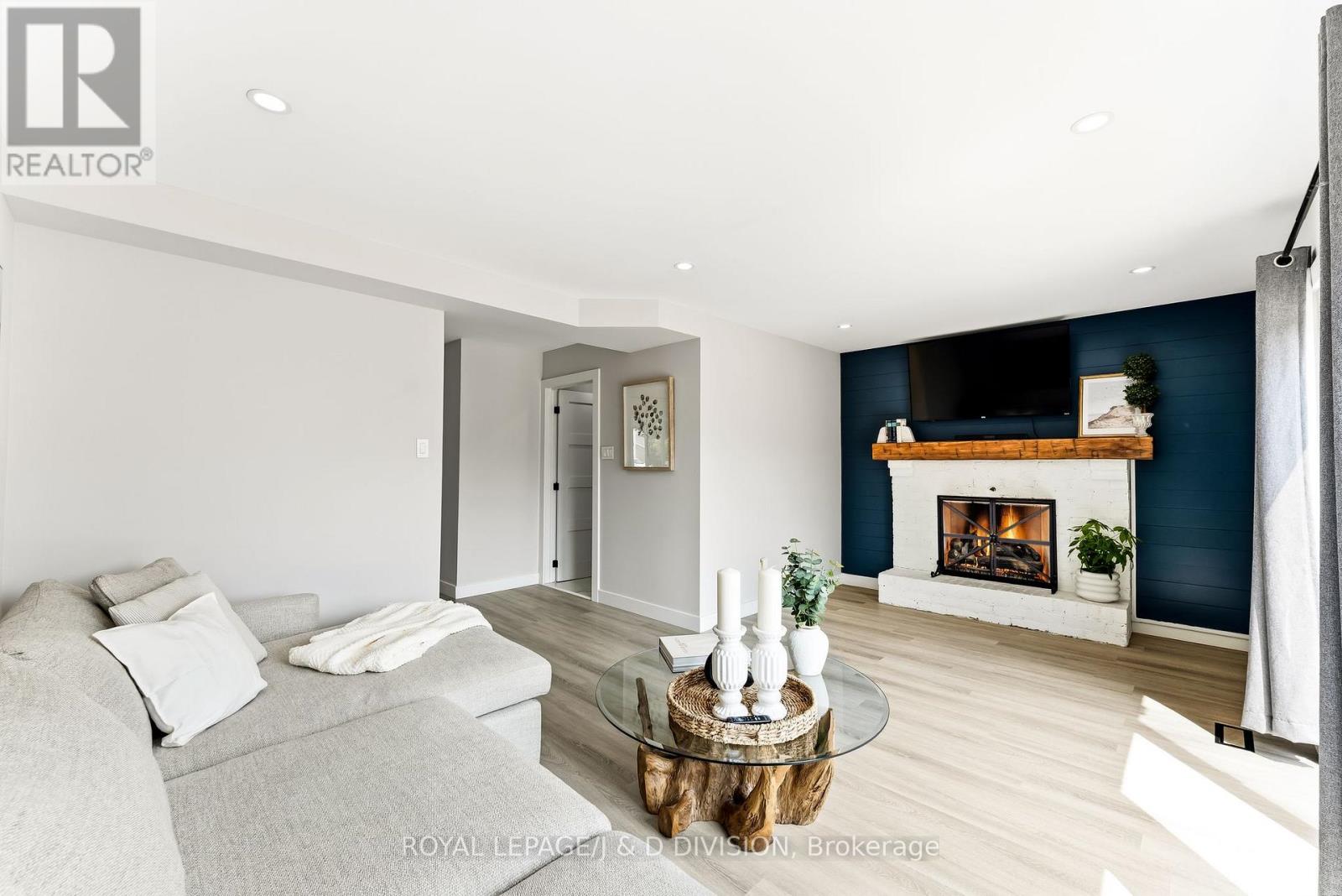 1893 SPRUCE HILL ROAD - 15