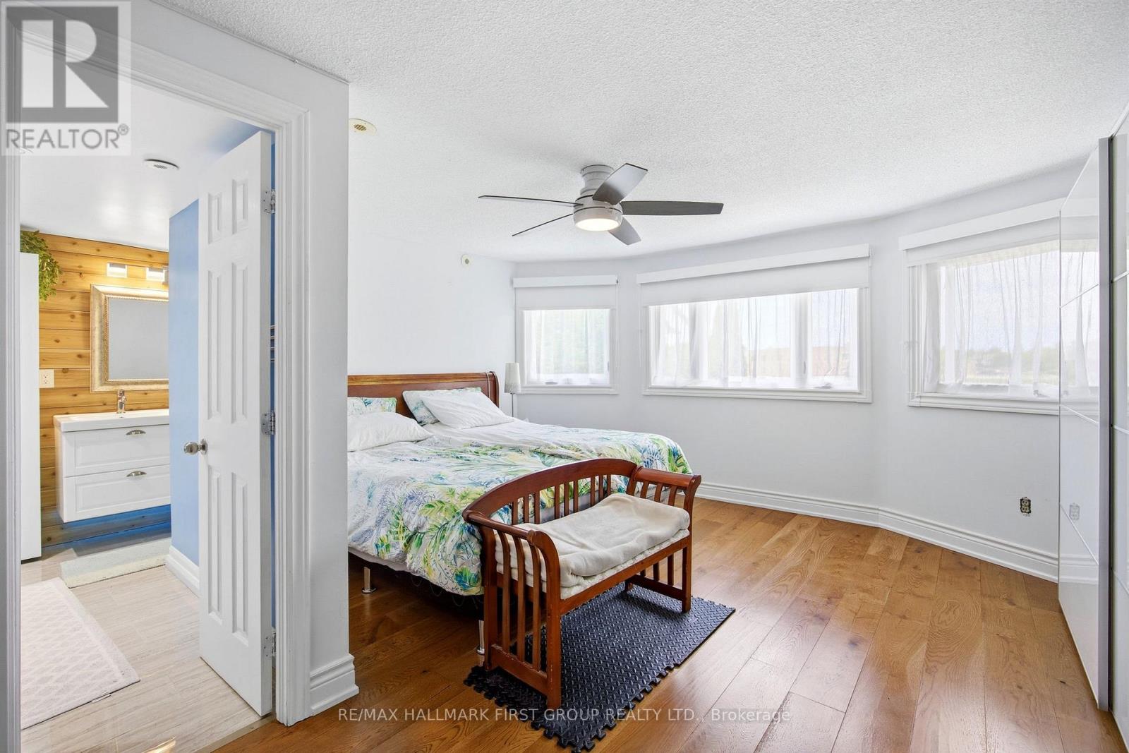 11 BOWERS COURT - 17