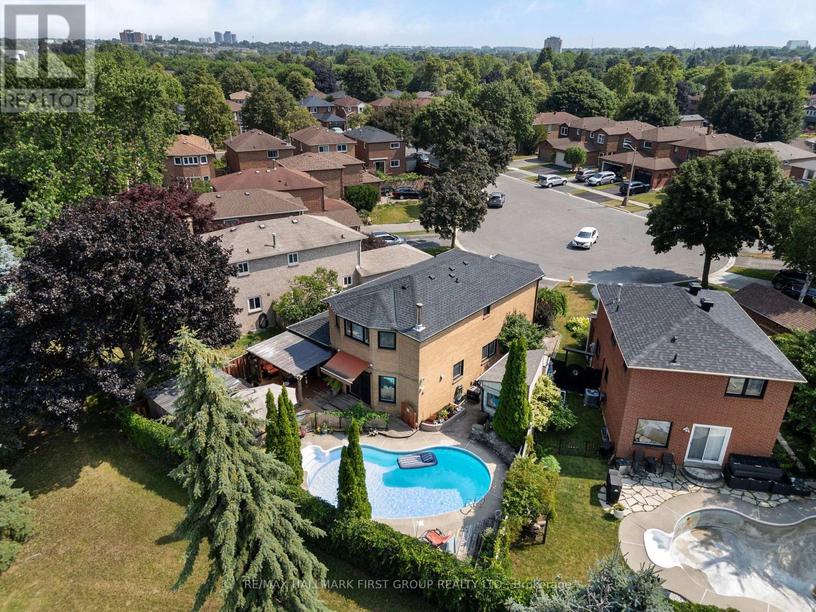 11 BOWERS COURT - 29