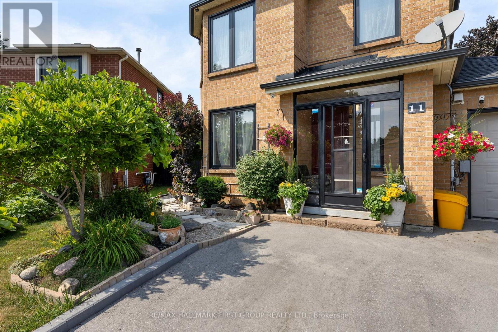 11 BOWERS COURT - 3