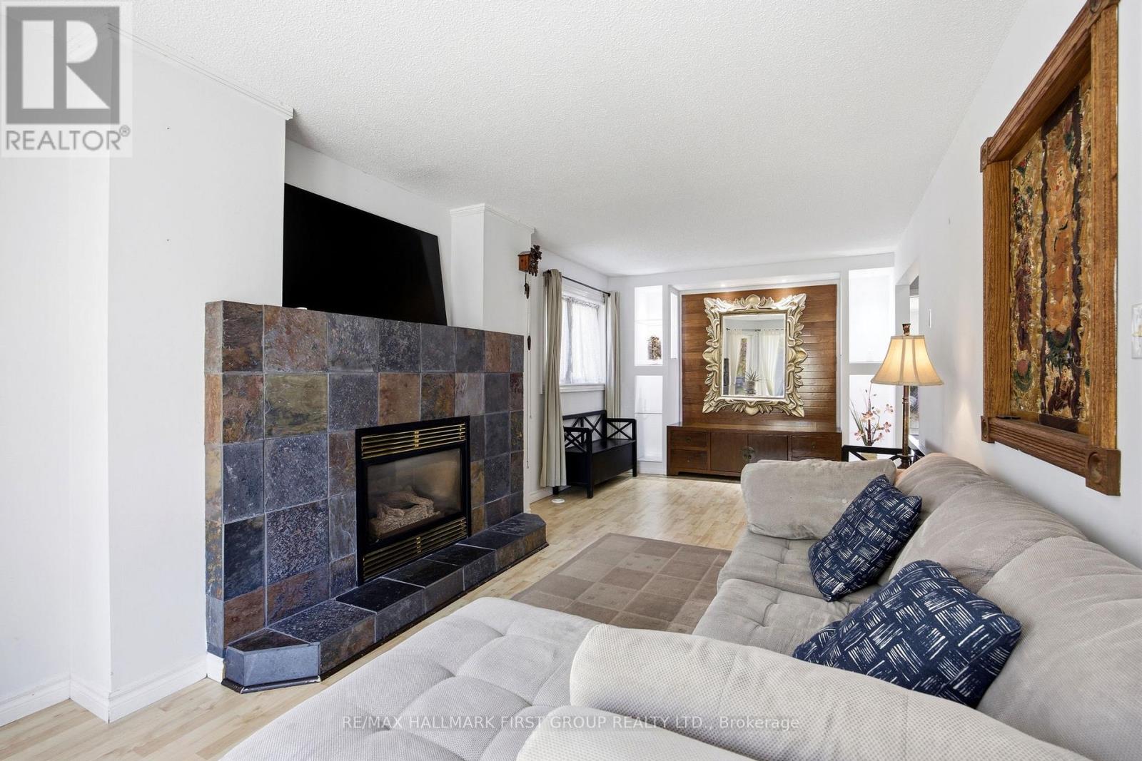 11 BOWERS COURT - 7