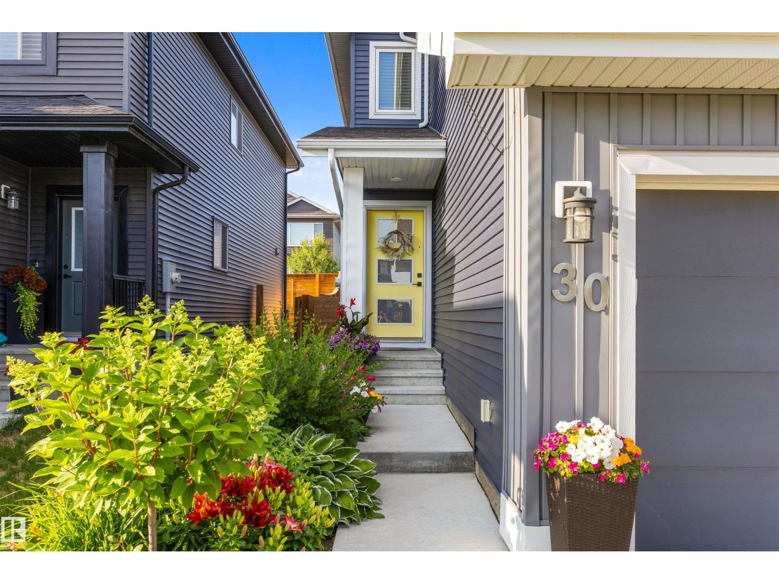 30 RIVERHILL CR - 3
